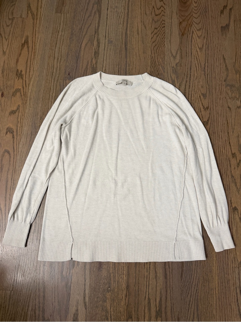LOFT Cream Crewneck Raglan Lightweight Tunic Sweater